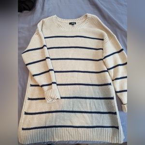 Tunic striped sweater